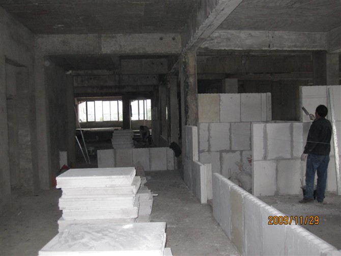 某商场施工现场图片